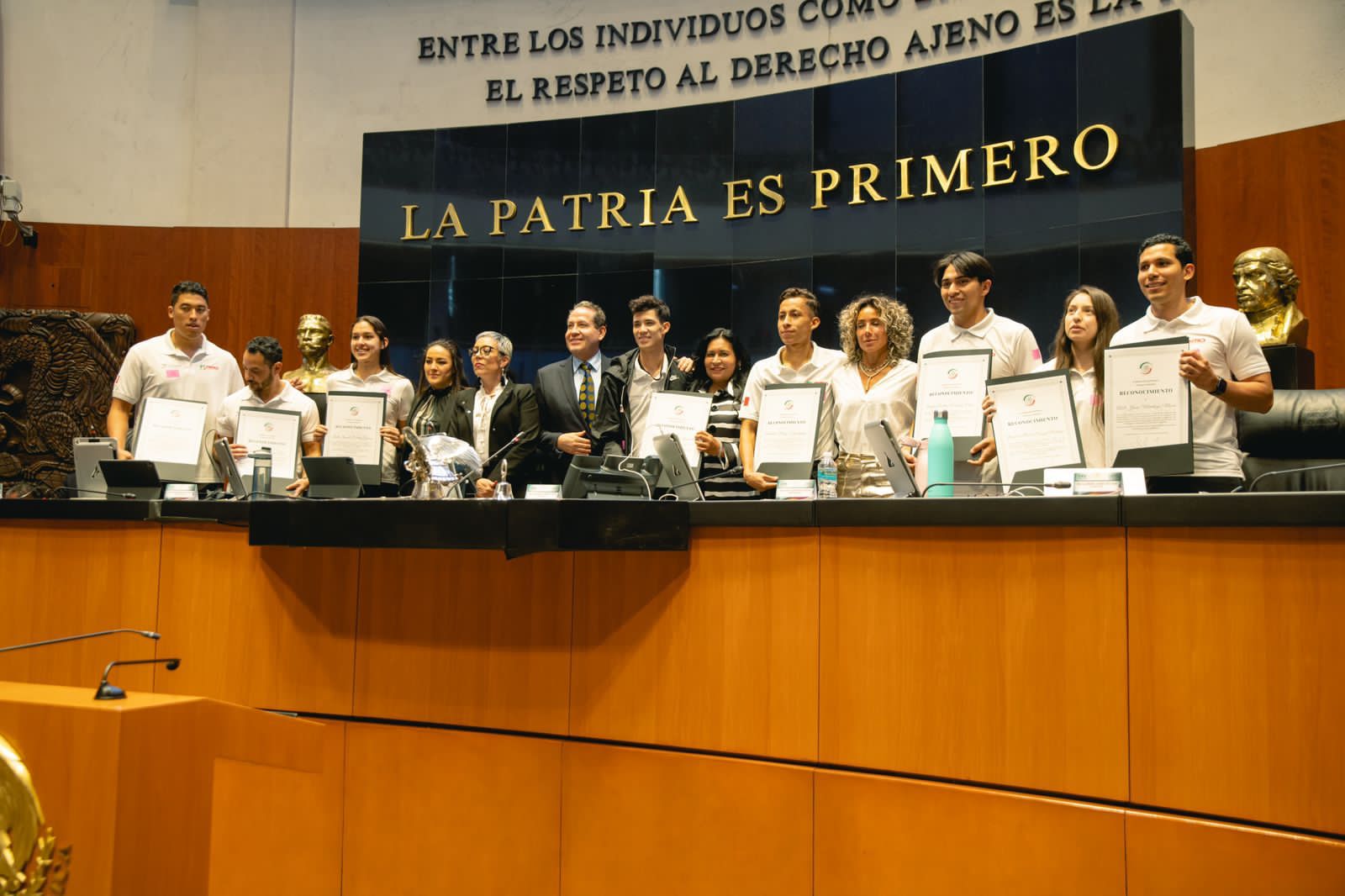 Reconocimiento del Senado a integrantes de la Selección Mexicana de Taekwondo