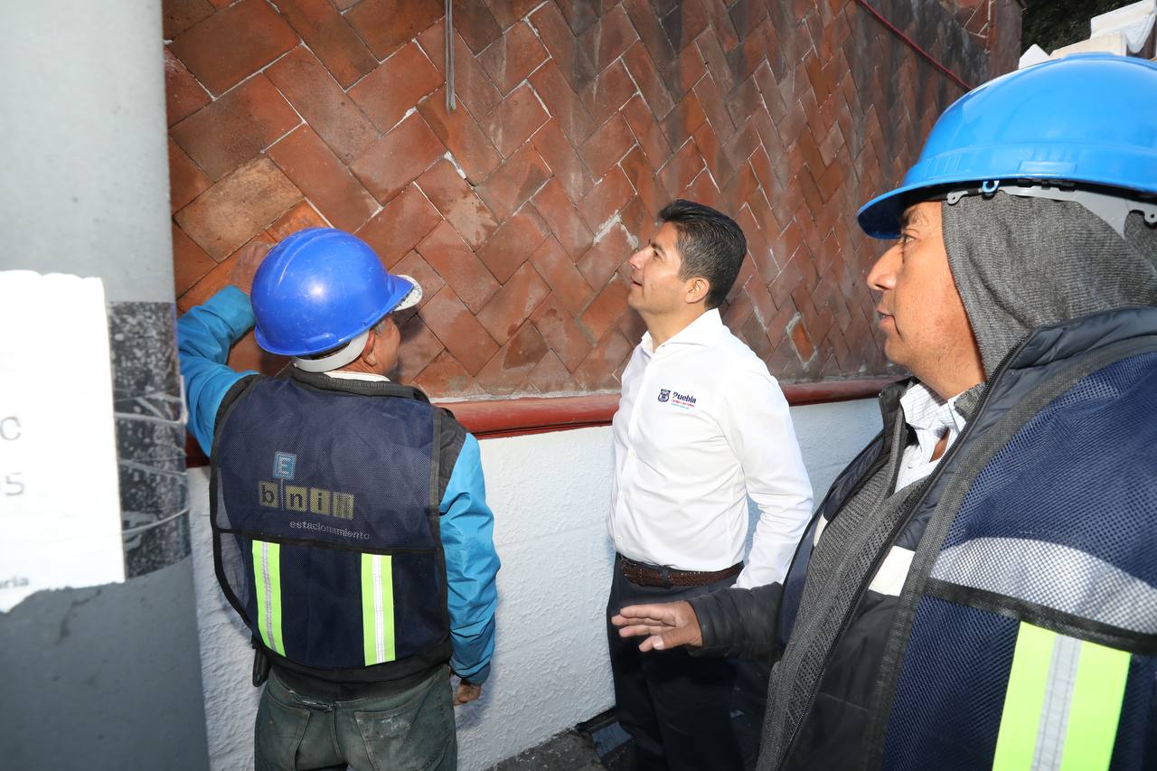 Eduardo Rivera Pérez continúa el rescate de la imagen urbana de los barrios históricos de Puebla