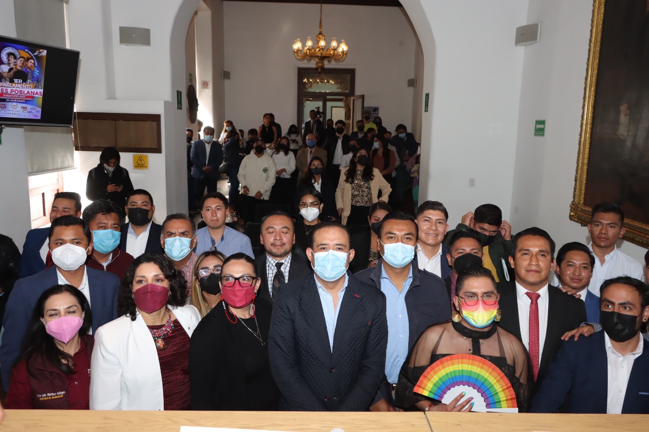 Tiene Puebla un Congreso de puertas abiertas para trabajar por la comunidad LGBTTTIQ+: Eduardo Castillo  