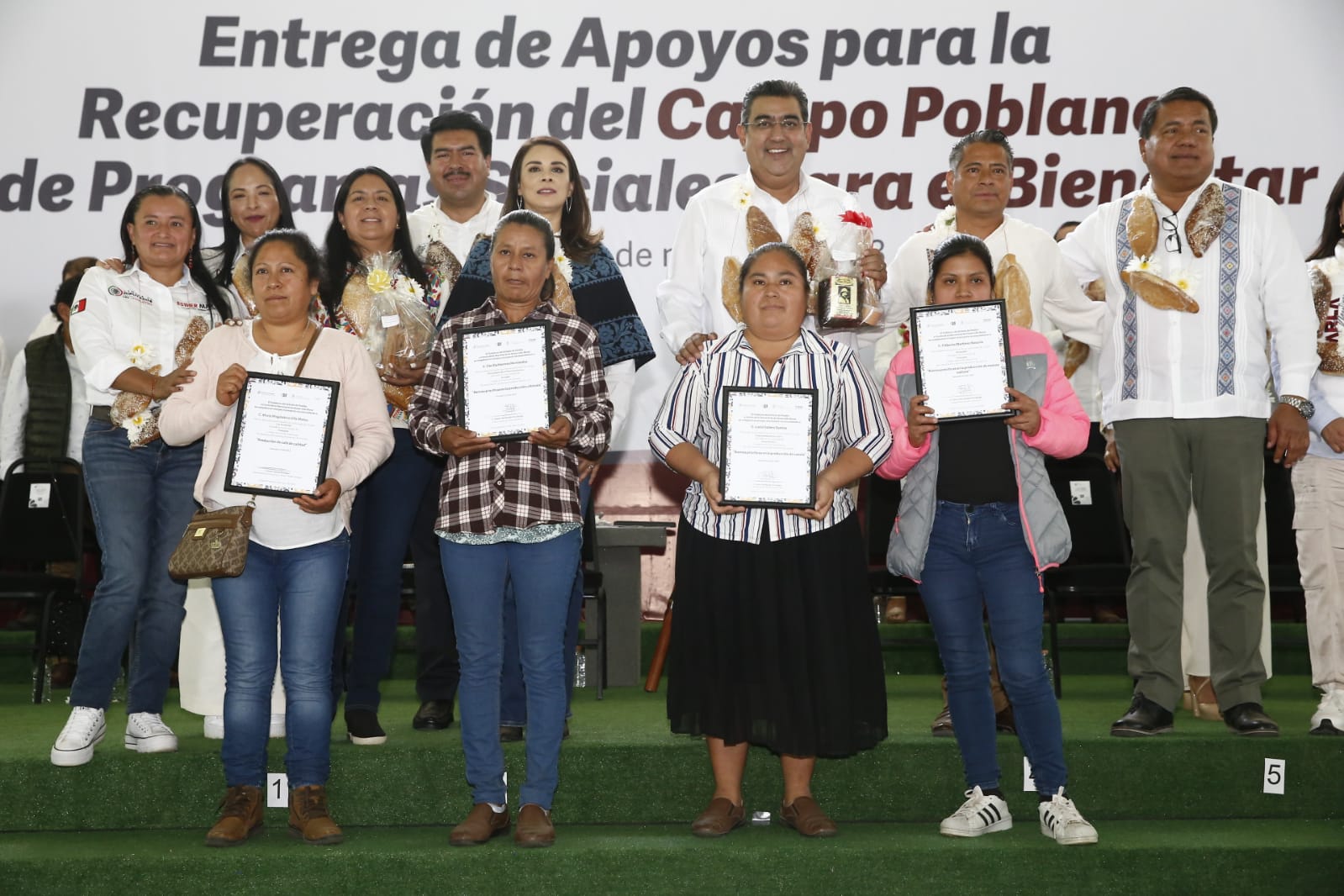Favorece gobierno de Puebla a los 217 municipios con programas sociales, infraestructura y seguridad : SSCP