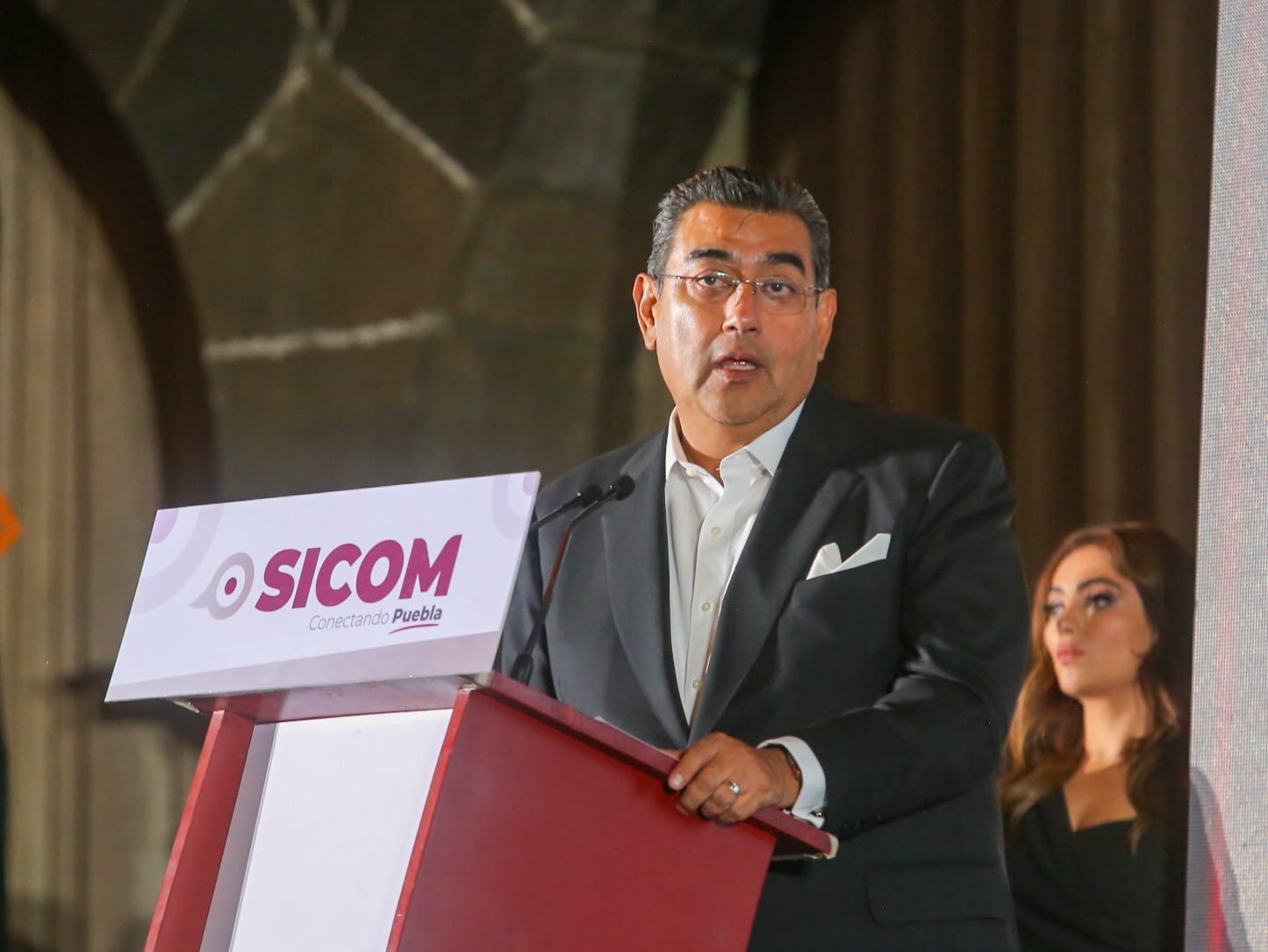 Presenta gobierno de Puebla nueva imagen de SICOM