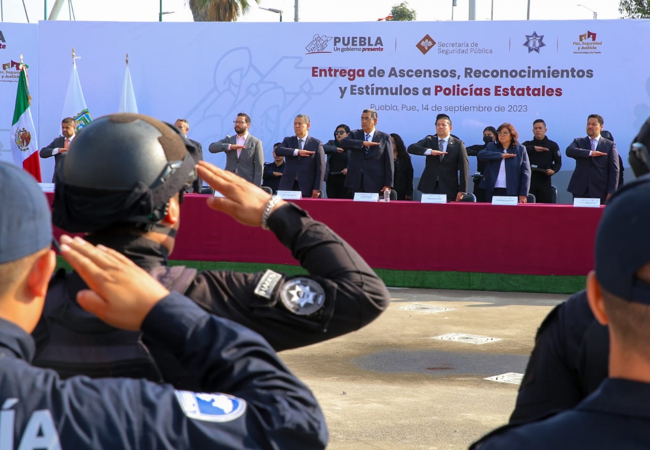 Sin titubeo, gobierno de Puebla combate delincuencia y garantiza mejores condiciones a policías