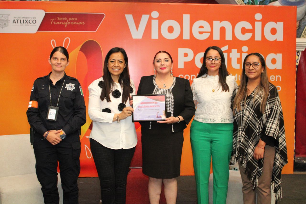 En Atlixco, imparten conferencia para erradicar la violencia política en razón de género