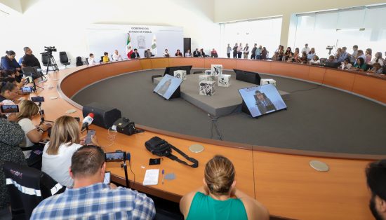 Pide el gobernador a la sociedad poblana que salga a votar con libertad