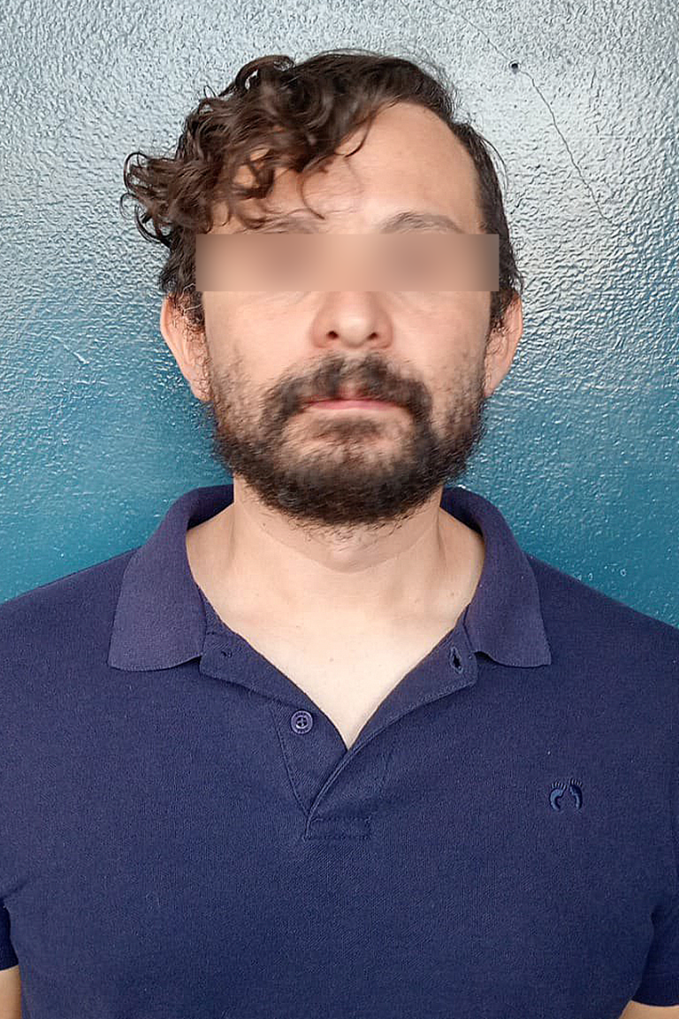 Detienen a profesor de la BUAP por grabar video a mujeres con falda en la Feria de Puebla