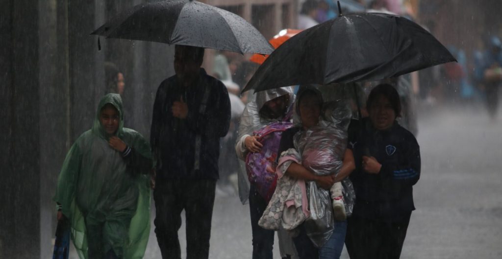 Continuarán las lluvias en Puebla