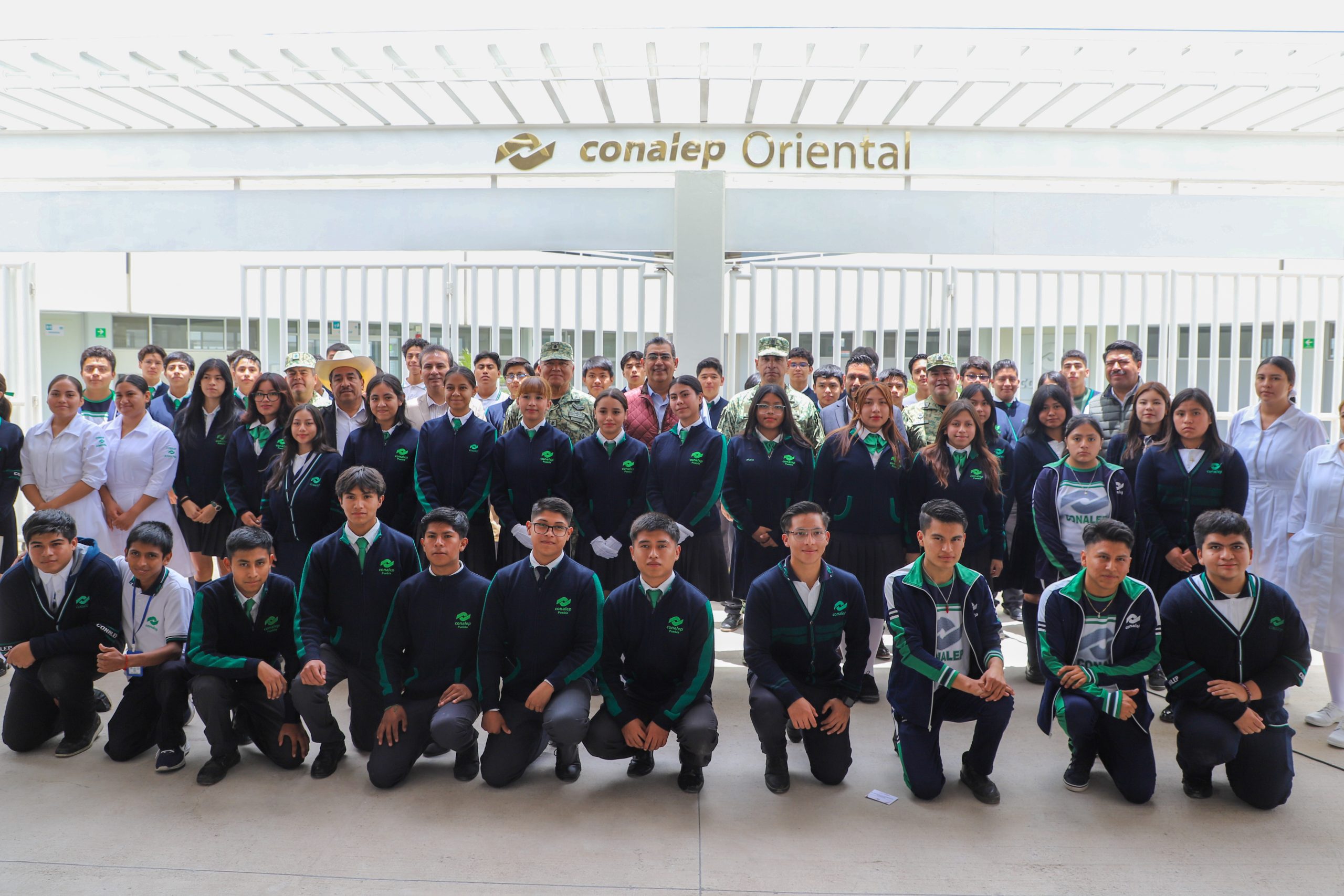 Inaugura Sergio Salomón CONALEP plantel Oriental