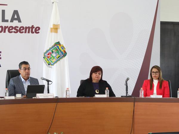 Consolida gobierno de Puebla convenios federales para beneficio de mujeres poblanas