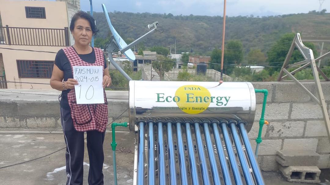 Ariadna Ayala apoya economía de Atlixquenses y promueve el cuidado del medio ambiente