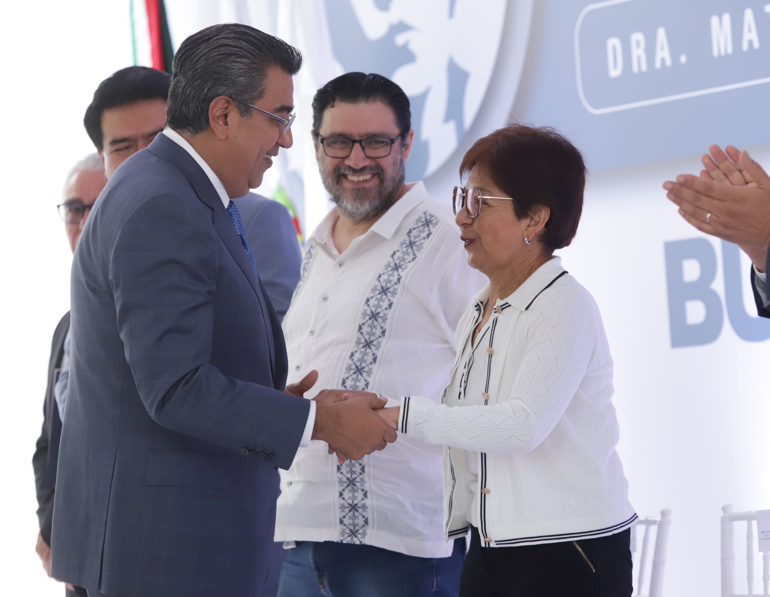 Anuncia Sergio Salomón inversión de 250 mdp para intervención de preparatorias BUAP