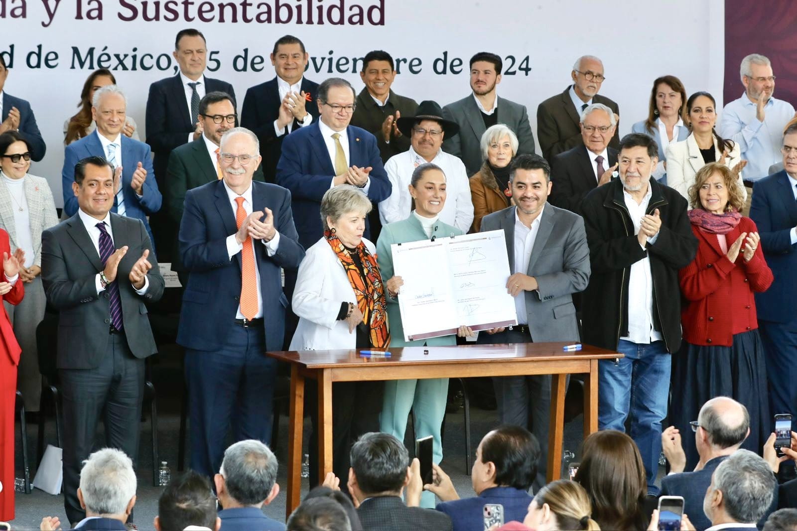 Puebla se suma al compromiso de garantizar el acceso equitativo al agua y protección de cuencas