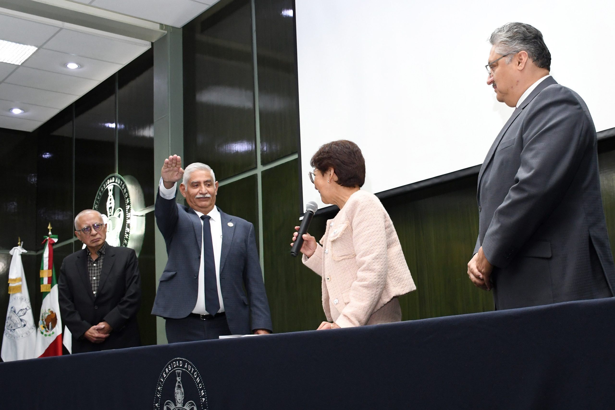 Destaca la Facultad de Ingeniería de la BUAP por su mejora continua