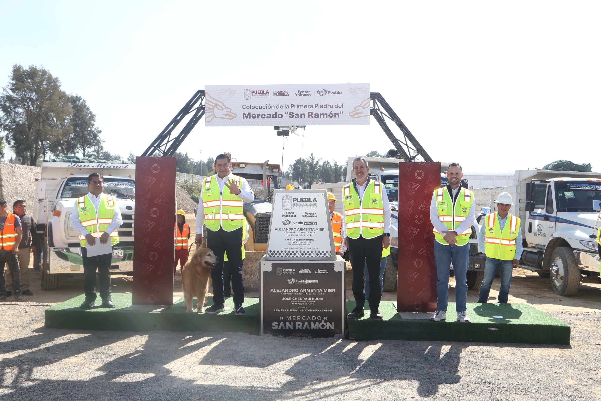 Encabezan Armenta y Chedraui colocación de la primera piedra del Mercado de San Ramón