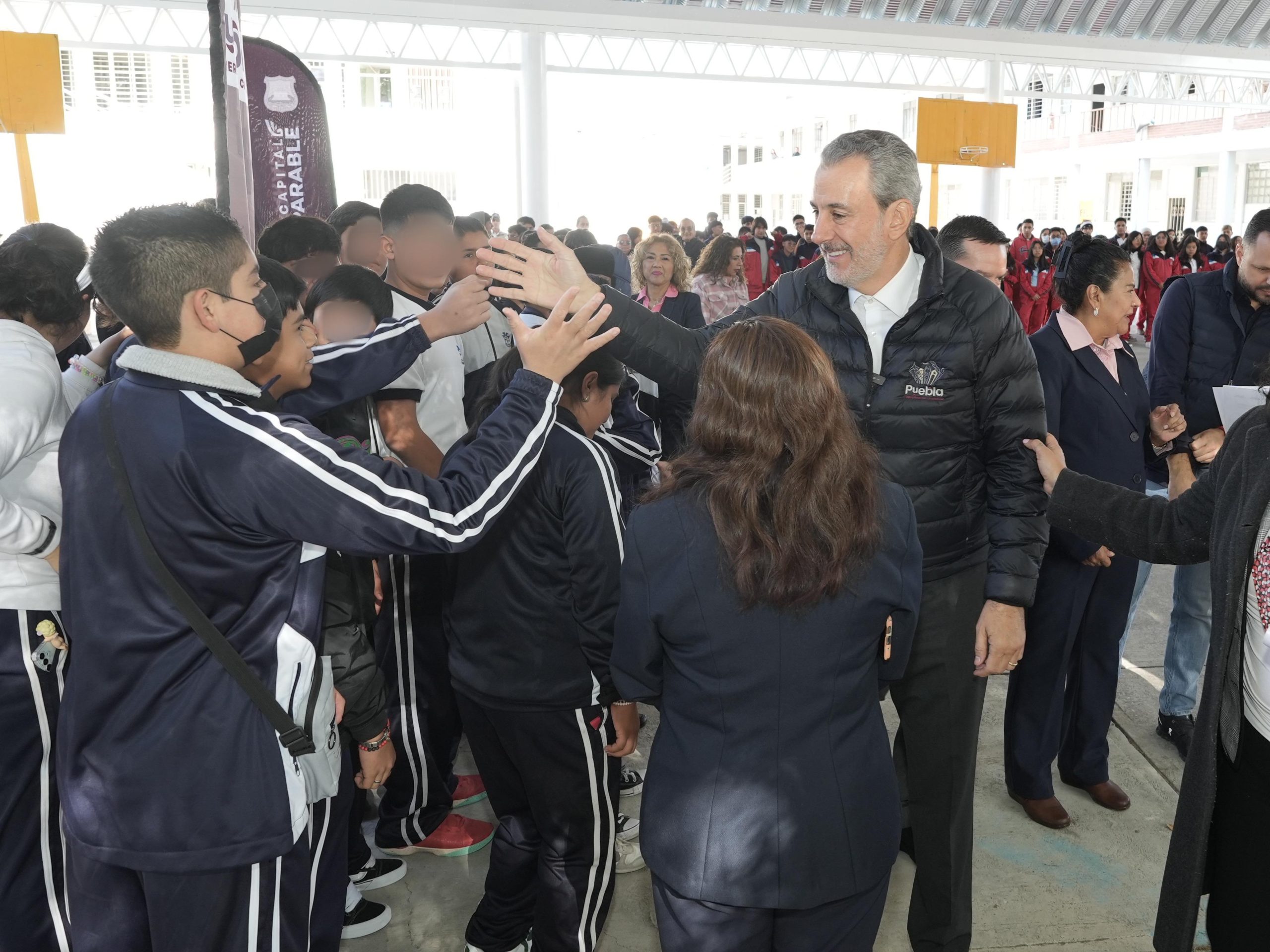 Fortalece Pepe Chedraui espacios educativos en la capital poblana