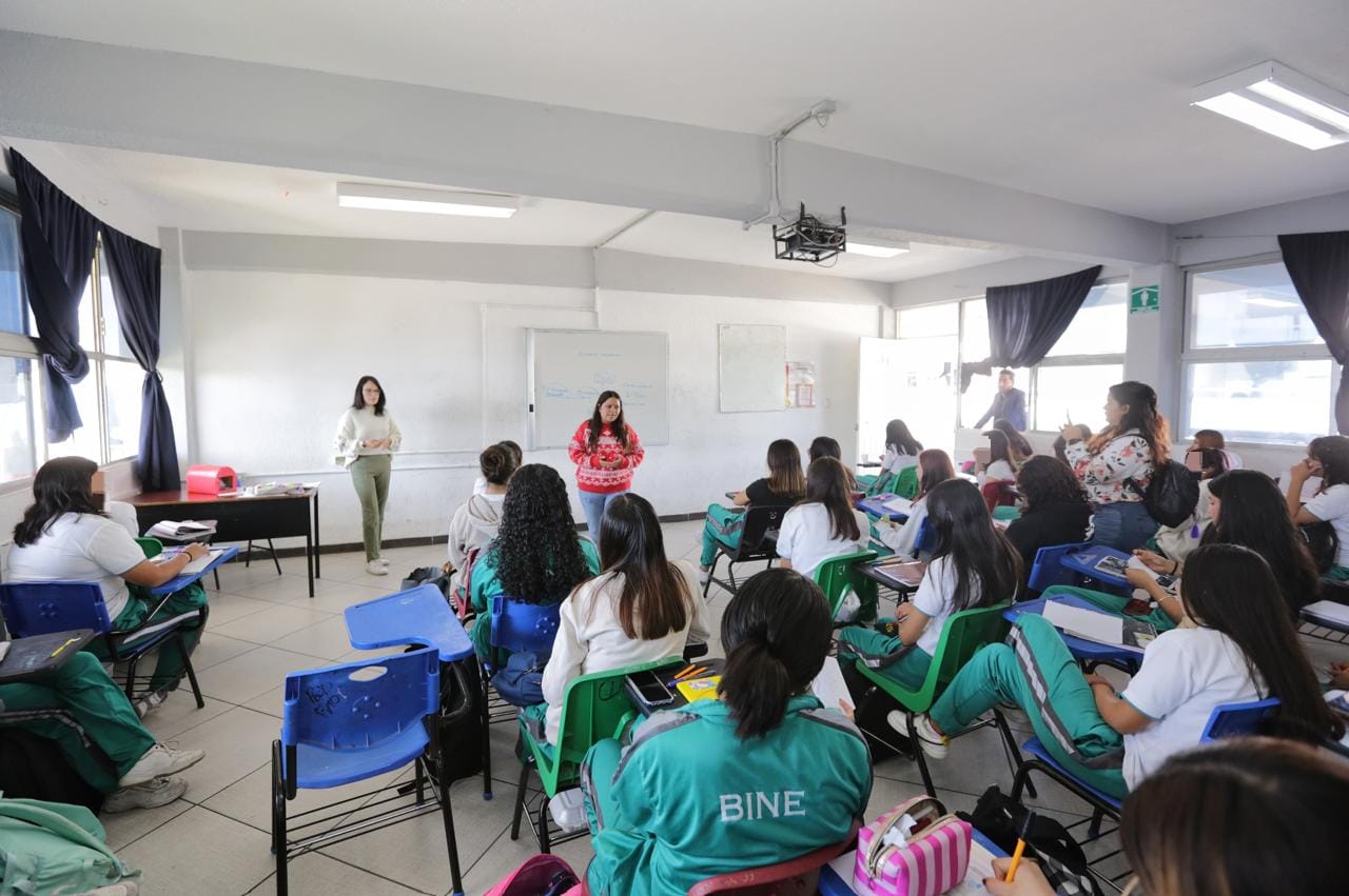 Invita SMDIF a reforzar la campaña “Aquí Estoy” sobre prevención del suicidio en las escuelas