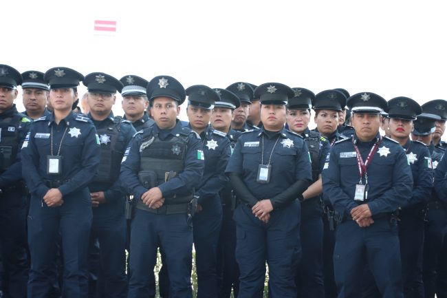 Reconoce Ayuntamiento de Puebla a policías caídos en cumplimiento de su deber