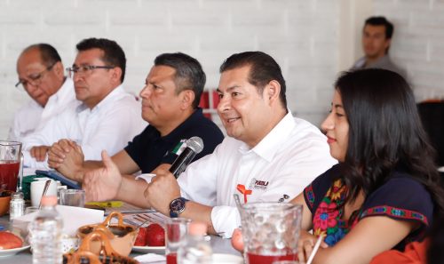 Obra comunitaria evita despilfarros en recursos públicos: Armenta