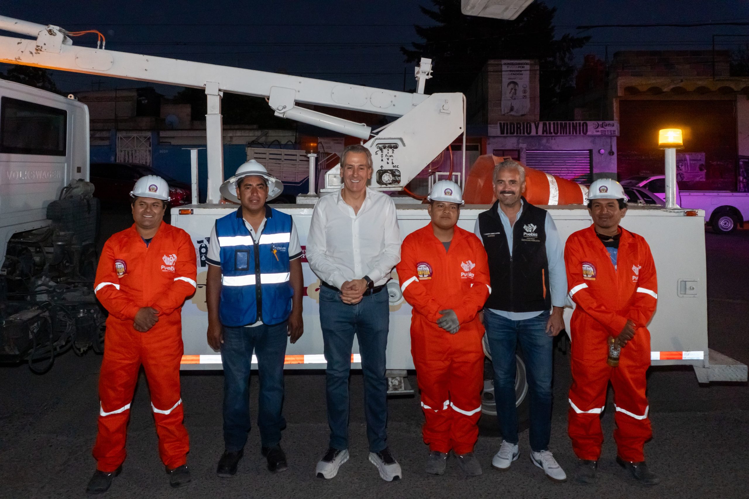 Gobierno de la Ciudad transforma el alumbrado público en la Colonia San Antonio Abad Gobierno de la Ciudad transforma el alumbrado público en la Colonia San Antonio Abad