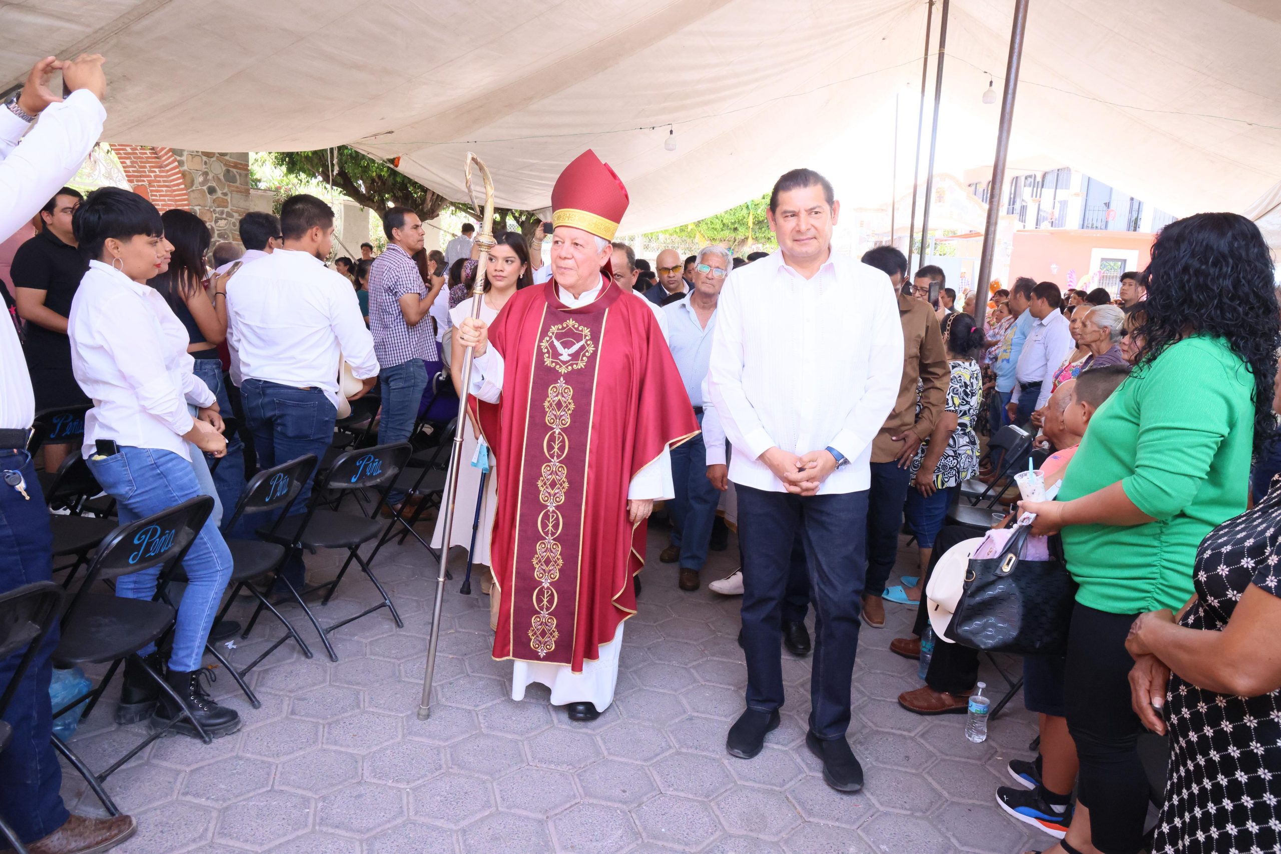 Impulsan Programa de Obra Comunitaria en Santa Cruz Teotlalco Impulsan Programa de Obra Comunitaria en Santa Cruz Teotlalco