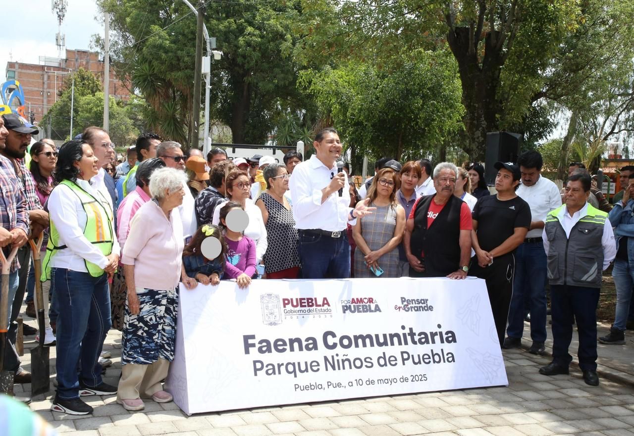 Colonos demuestran su amor a Puebla con Faena Comunitaria Colonos demuestran su amor a Puebla con Faena Comunitaria