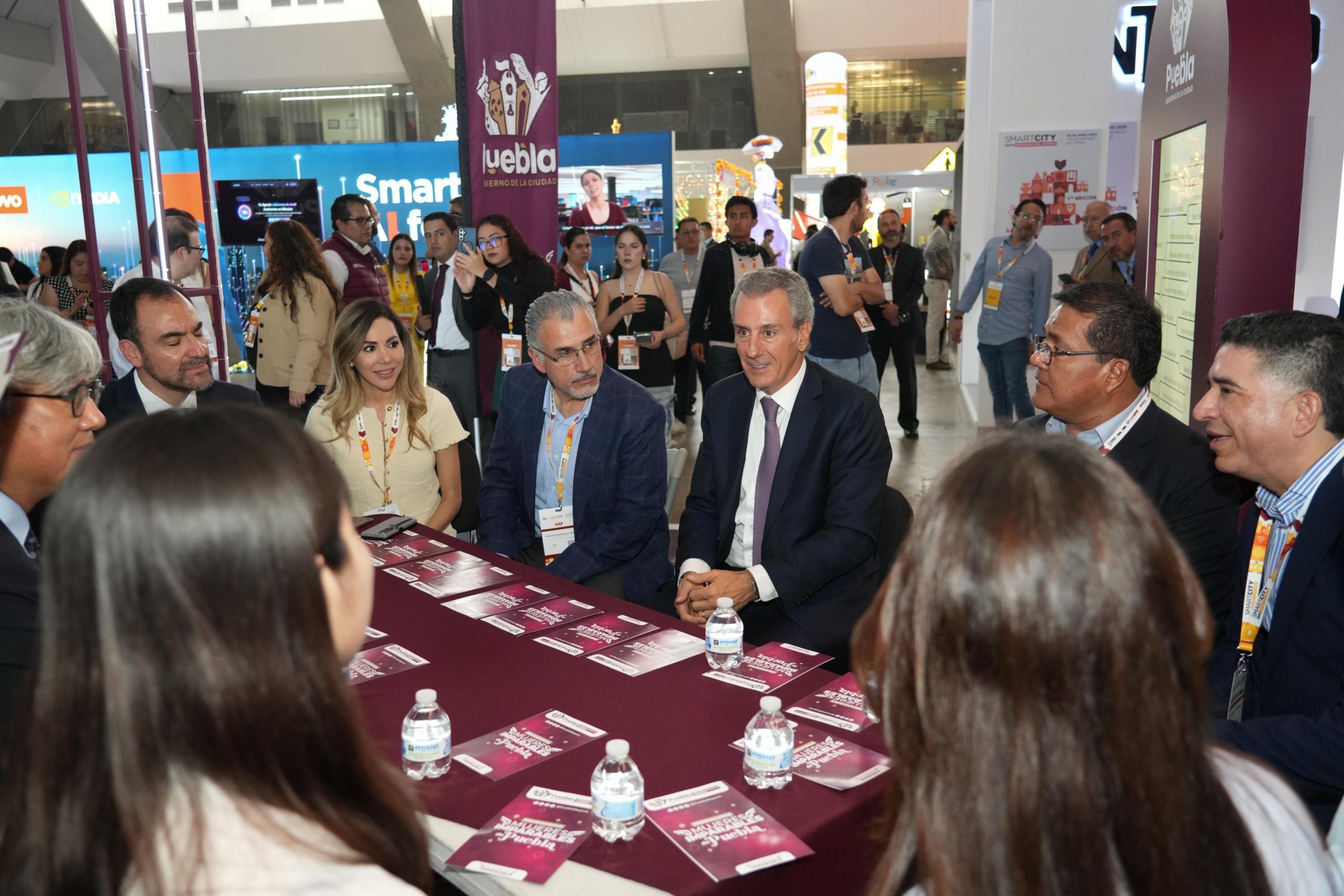 Pepe Chedraui comparte su visión de ciudad inteligente con expertos de Smart City Pepe Chedraui comparte su visión de ciudad inteligente con expertos de Smart City