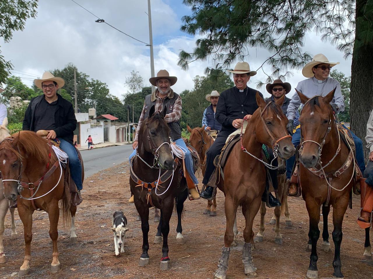 Visita Pastoral en la zona norte de la Arquidiócesis de Puebla Visita Pastoral en la zona norte de la Arquidiócesis de Puebla
