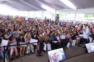 «Resolvemos lo que otros dejaron abandonado»; Armenta al entregar 70 mdp para Obra Comunitaria