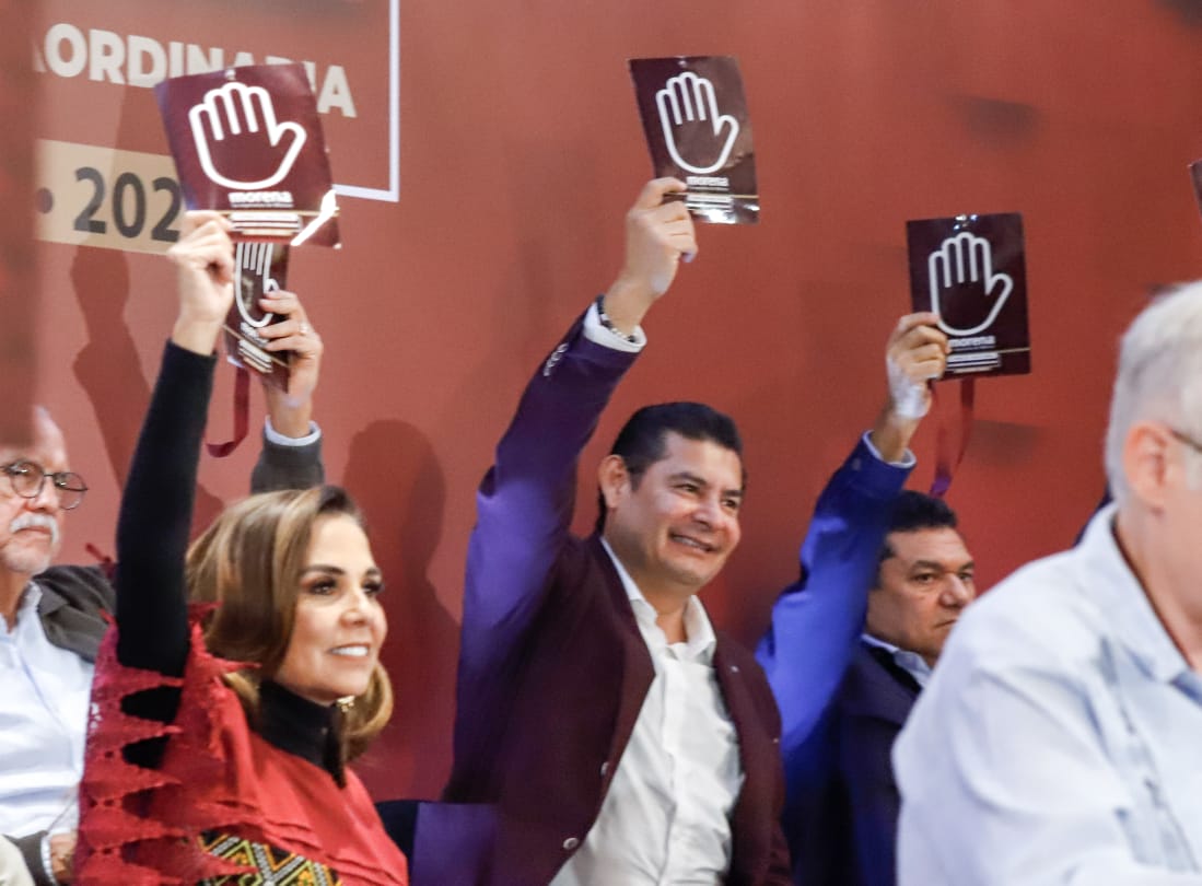 Gobernador Armenta refrenda respaldo a presidenta Claudia Sheinbaum y a Morena Gobernador Armenta refrenda respaldo a presidenta Claudia Sheinbaum y a Morena