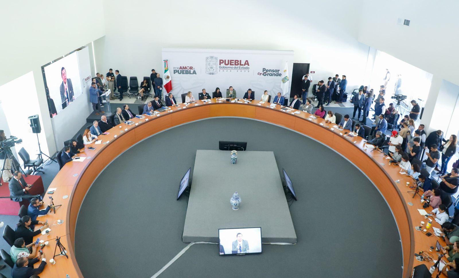 Anuncian apertura de la Facultad de la Salud de la Universidad Nacional Rosario Castellanos en Cuautlancingo Anuncian apertura de la Facultad de la Salud de la Universidad Nacional Rosario Castellanos en Cuautlancingo