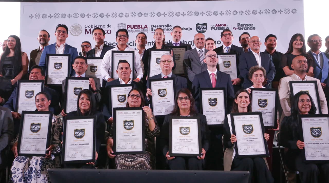 Entregan a 50 empresas el Distintivo Puebla Cinco de Mayo Entregan a 50 empresas el Distintivo Puebla Cinco de Mayo