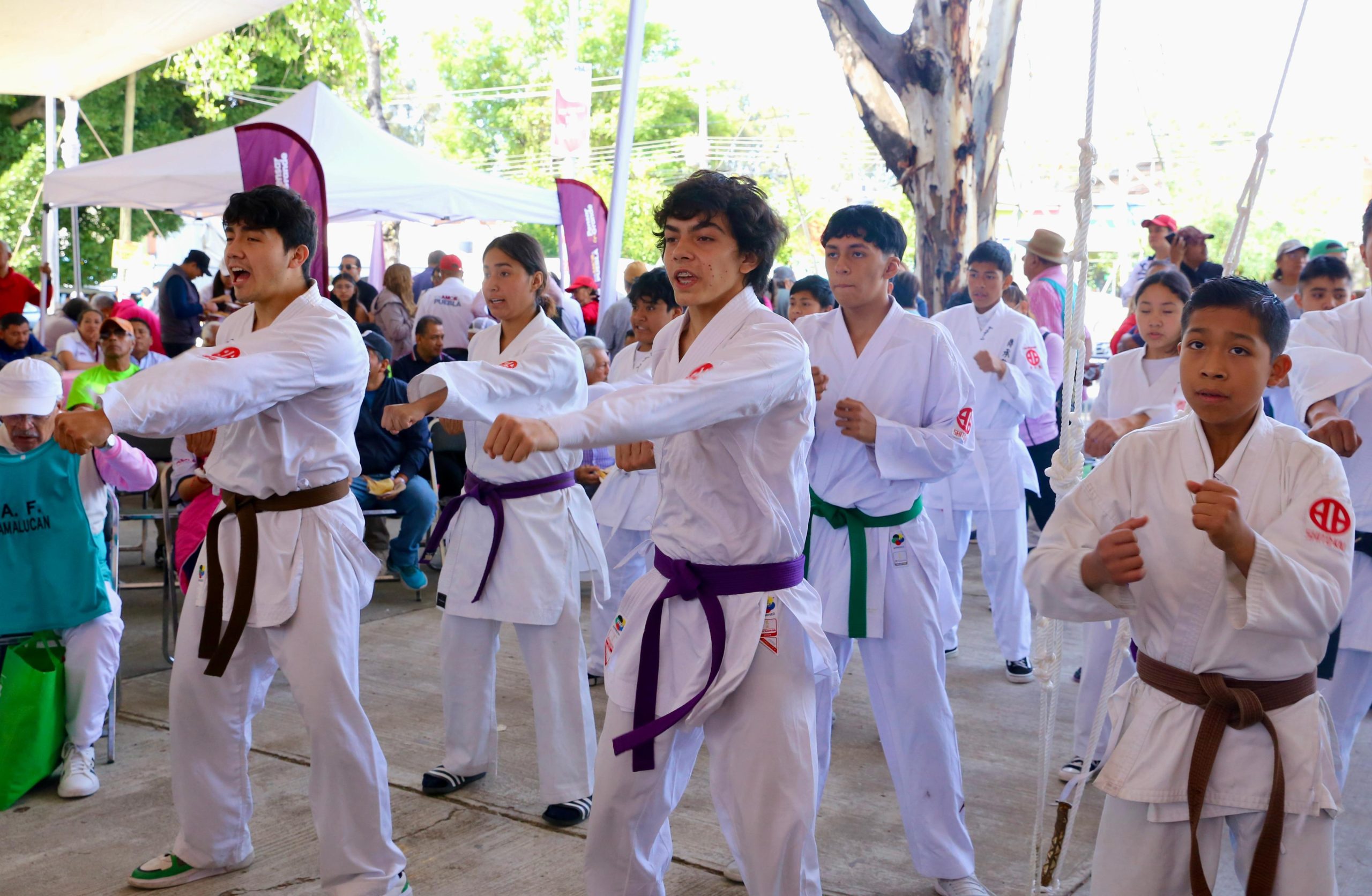 Con jornadas «Tejiendo Paz», Gobierno estatal fomenta, deporte, salud y bienestar Con jornadas «Tejiendo Paz», Gobierno estatal fomenta, deporte, salud y bienestar