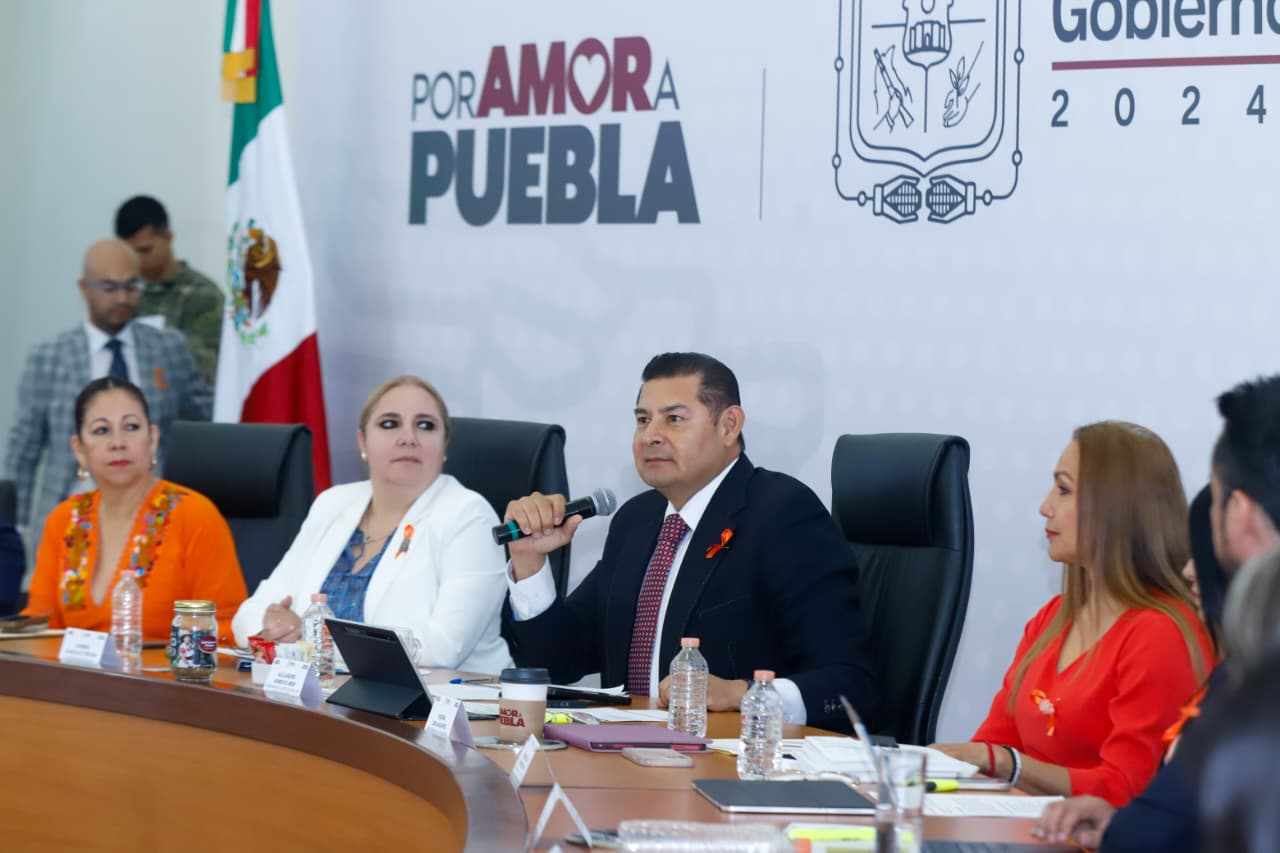 Con más de 49 mil acciones, Centros LIBRE Casas Carmen Serdán son puentes de esperanza para mujeres Con más de 49 mil acciones, Centros LIBRE Casas Carmen Serdán son puentes de esperanza para mujeres