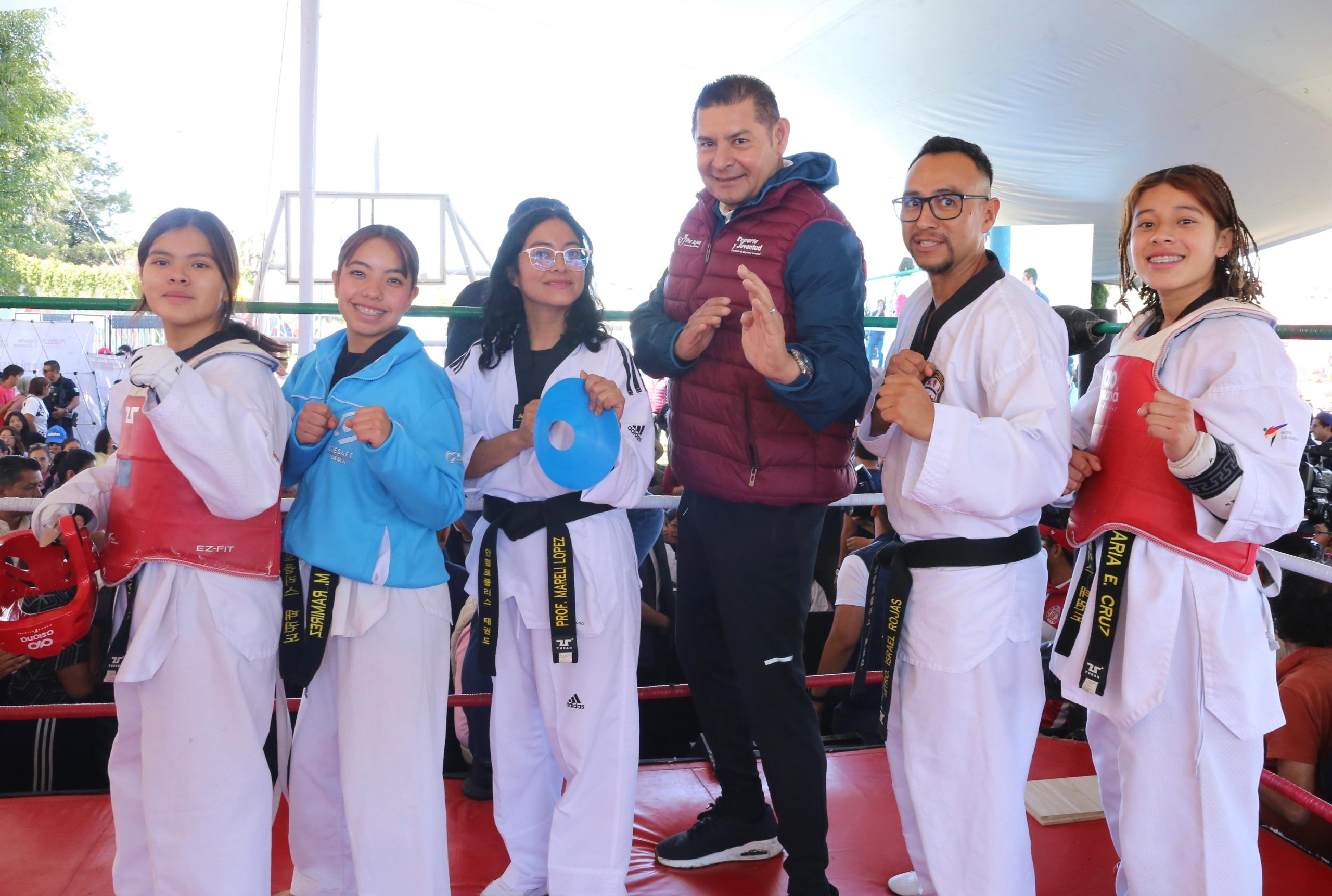 Puebla teje paz e impulsa liderazgos con deporte como política de Estado Puebla teje paz e impulsa liderazgos con deporte como política de Estado