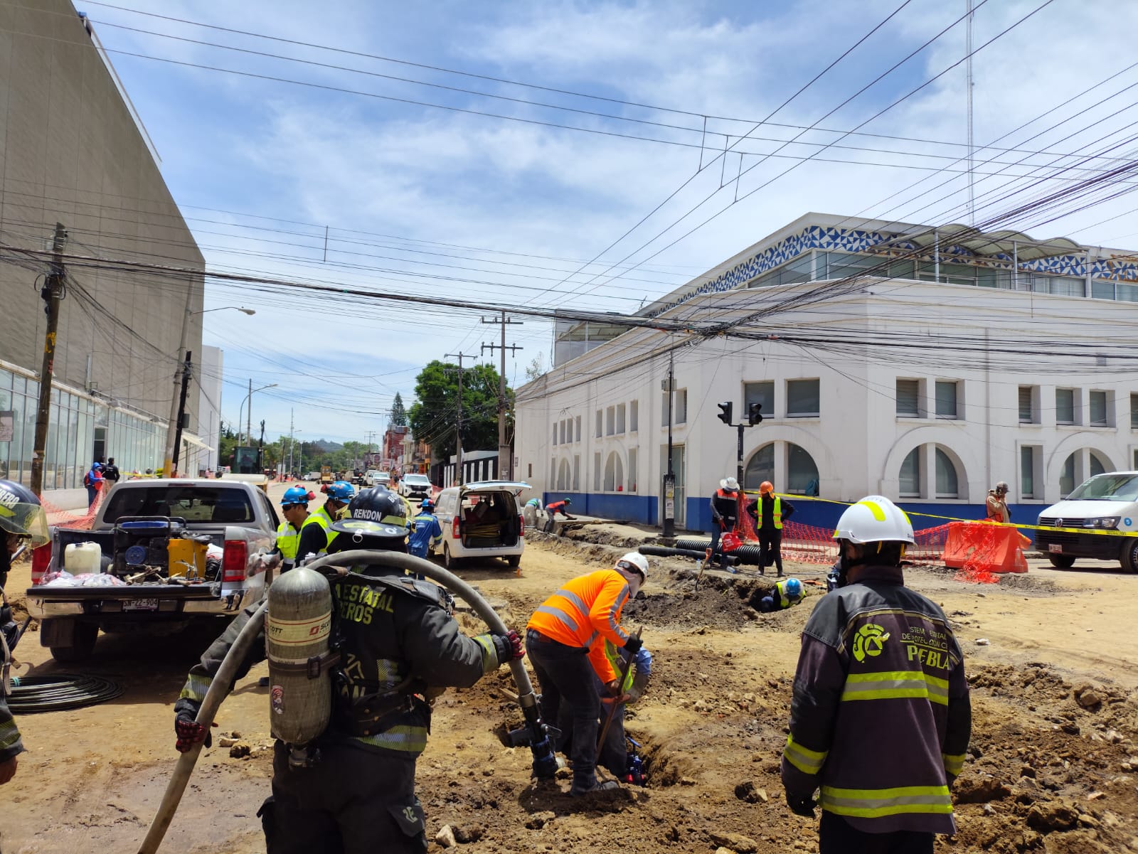 Atiende Protección Civil y Bomberos del Estado fuga de gas Atiende Protección Civil y Bomberos del Estado fuga de gas