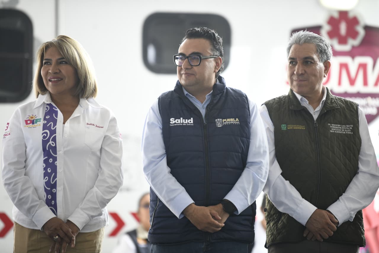 Adultos mayores aprovechan Jornada de Salud Por Amor a Puebla en Tepeaca