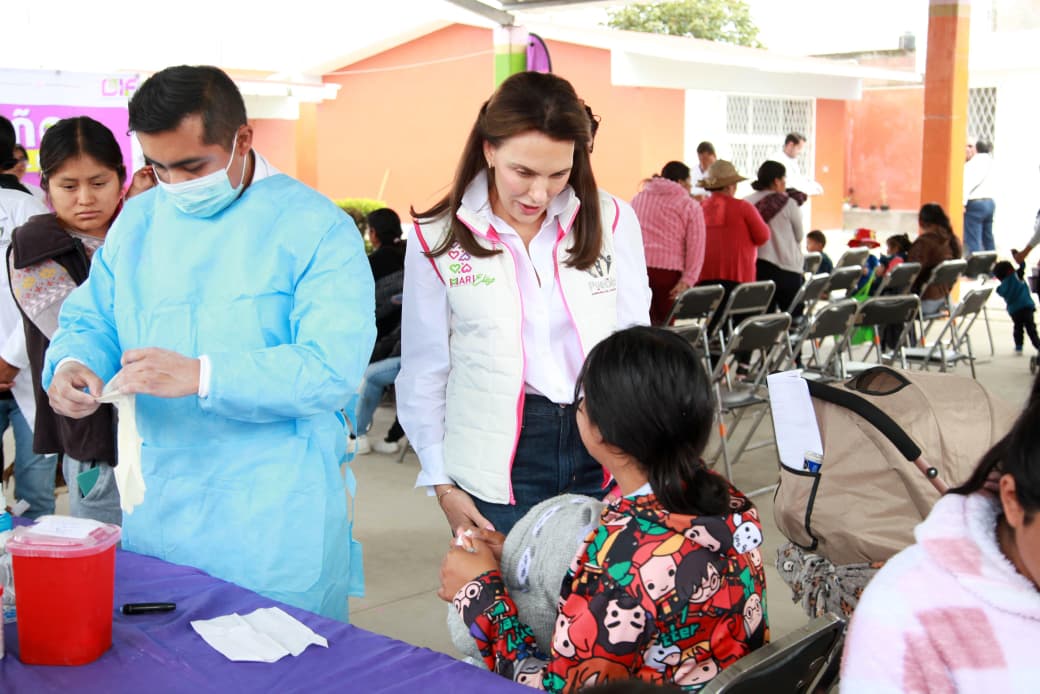 MariElise Budib da seguimiento al programa “Pequeños Imparables” en San Miguel Espejo