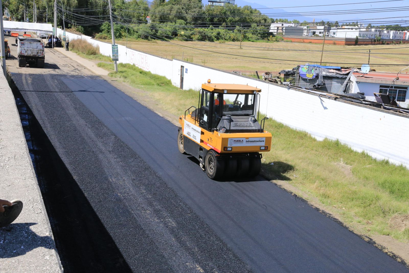 Obras de pavimentación se ejecutan a un 60 por ciento de ahorro: Armenta Obras de pavimentación se ejecutan a un 60 por ciento de ahorro: Armenta