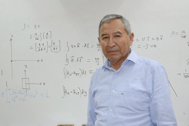 Colaboración científica en la BUAP para dar certeza teórica a propuestas experimentales Colaboración científica en la BUAP para dar certeza teórica a propuestas experimentales