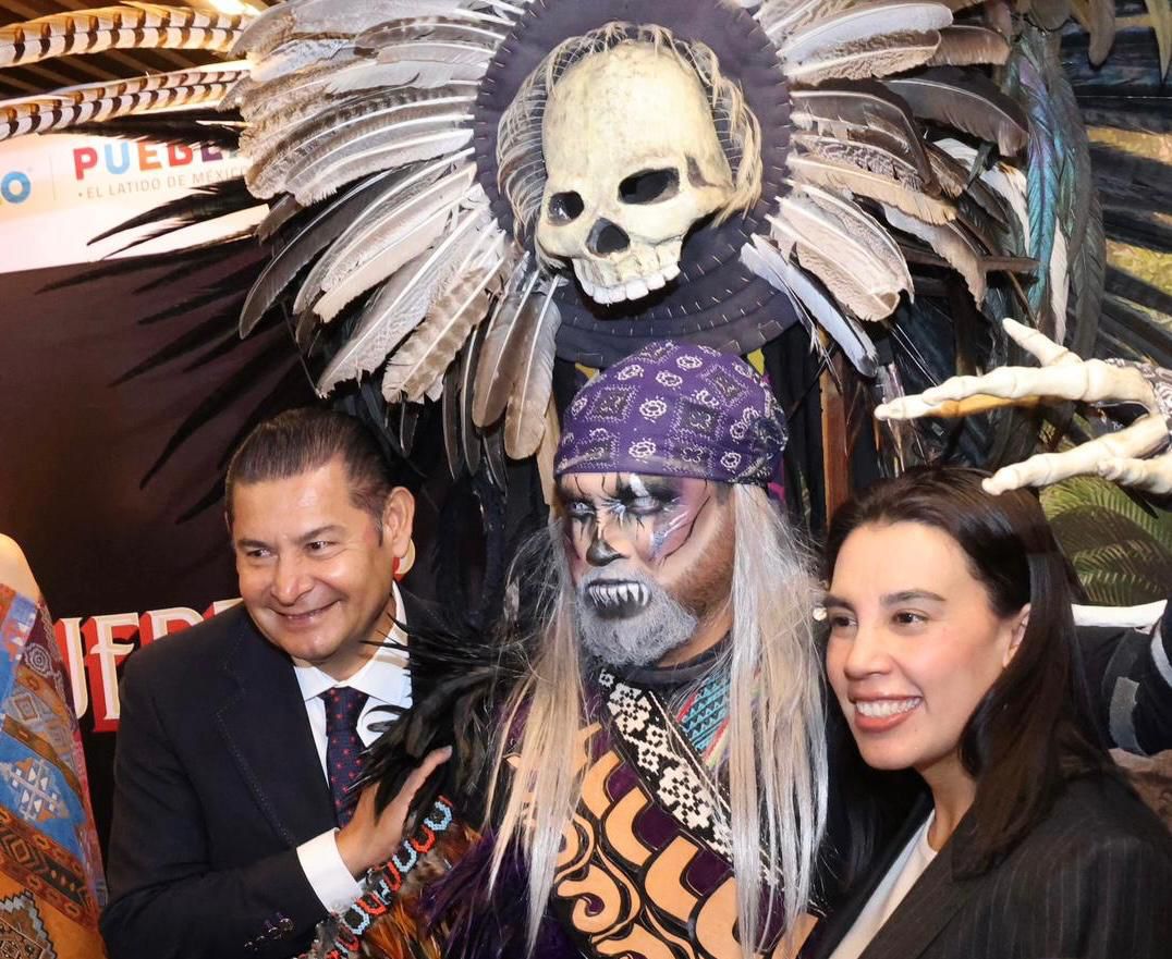 Puebla recibirá en Temporada de Todos Santos a más de 900 mil turistas y una derrama superior a mil mdp Puebla recibirá en Temporada de Todos Santos a más de 900 mil turistas y una derrama superior a mil mdp