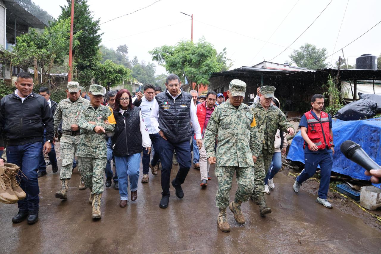 El gobierno federal y el de Puebla avanzan en la fase de recuperación en la Sierra Norte El gobierno federal y el de Puebla avanzan en la fase de recuperación en la Sierra Norte