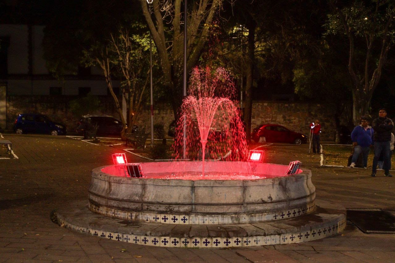 Inaugura Gobierno de la Ciudad revitalización de la fuente del parque Enrique Benítez