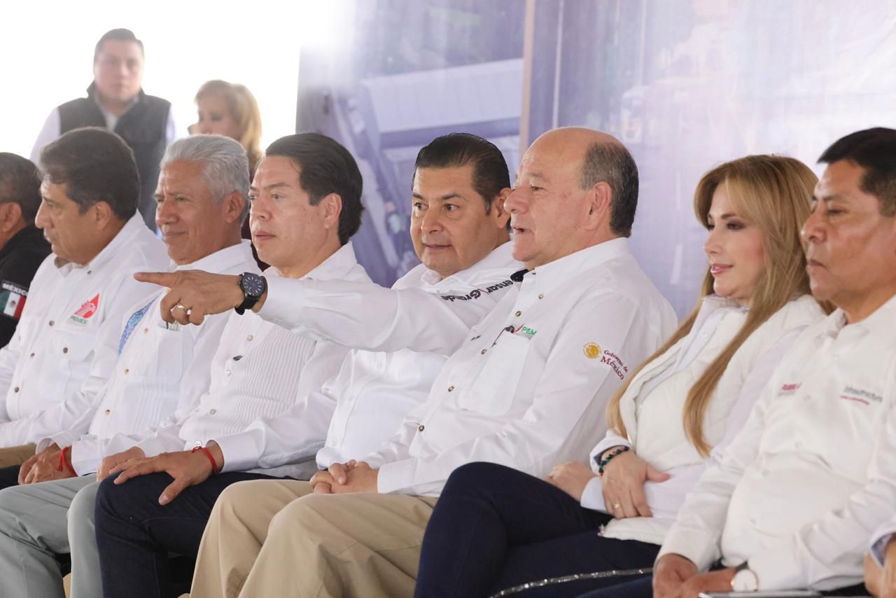 Más de 1 millón de estudiantes poblanos contarán con Beca Rita Cetina