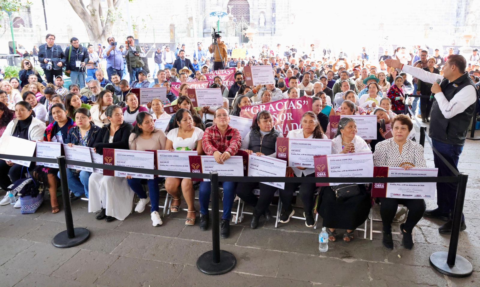 Con obra comunitaria, el desarrollo llega a todas las regiones: Armenta Con obra comunitaria, el desarrollo llega a todas las regiones: Armenta