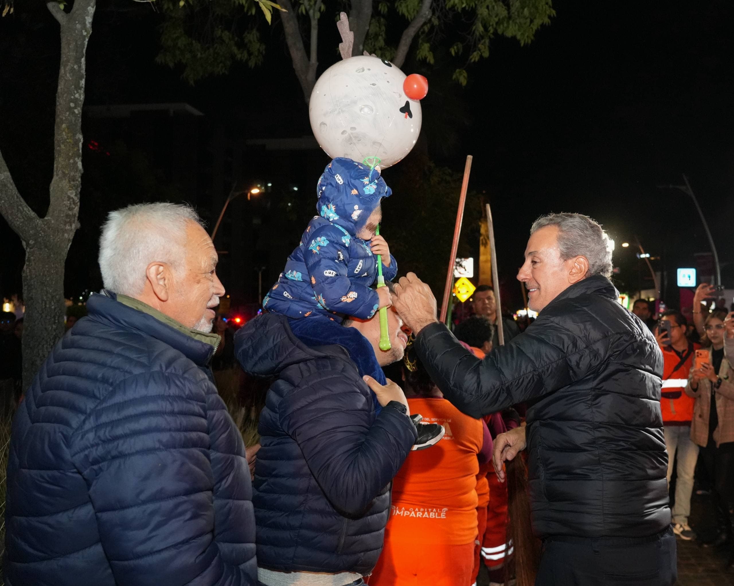 Puebla capital se llena de magia con el Desfile de Reyes Magos Puebla capital se llena de magia con el Desfile de Reyes Magos