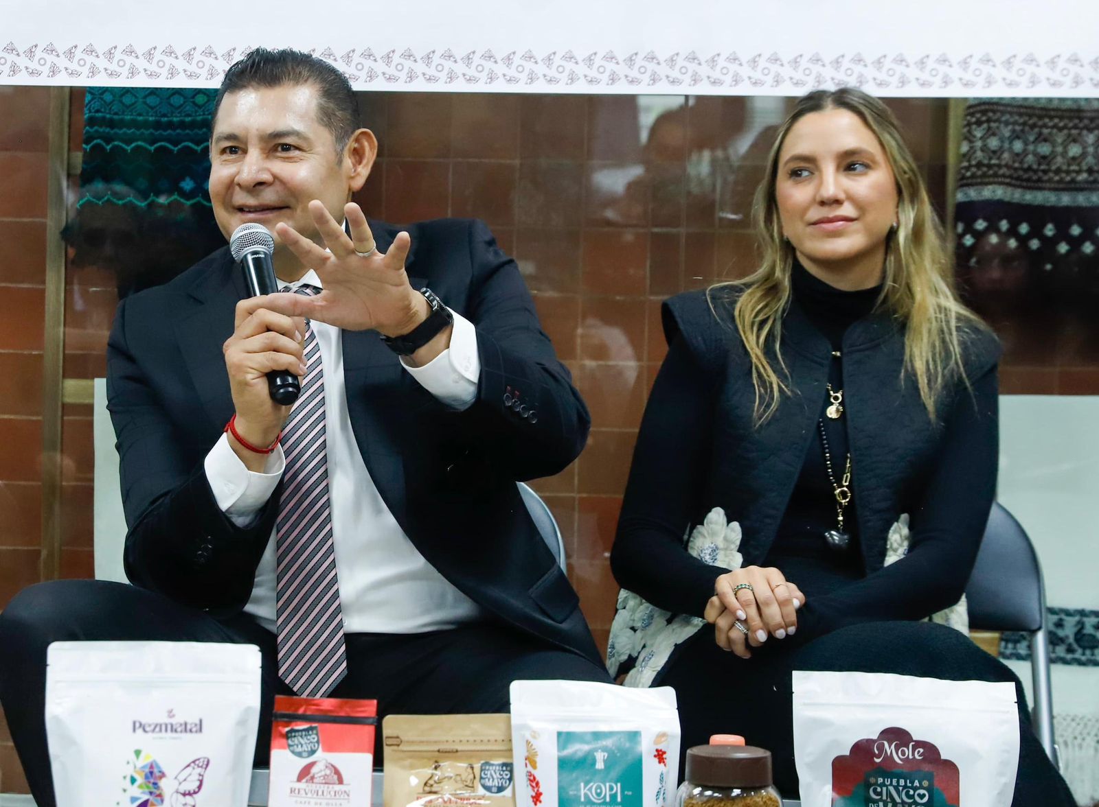 Puebla impulsa a migrantes repatriados con apoyo productivo y visión humanista