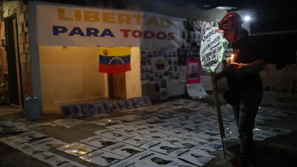 Presos políticos Venezuela: seis periodistas siguen detenidos, denuncia sindicato Presos políticos Venezuela: seis periodistas siguen detenidos, denuncia sindicato