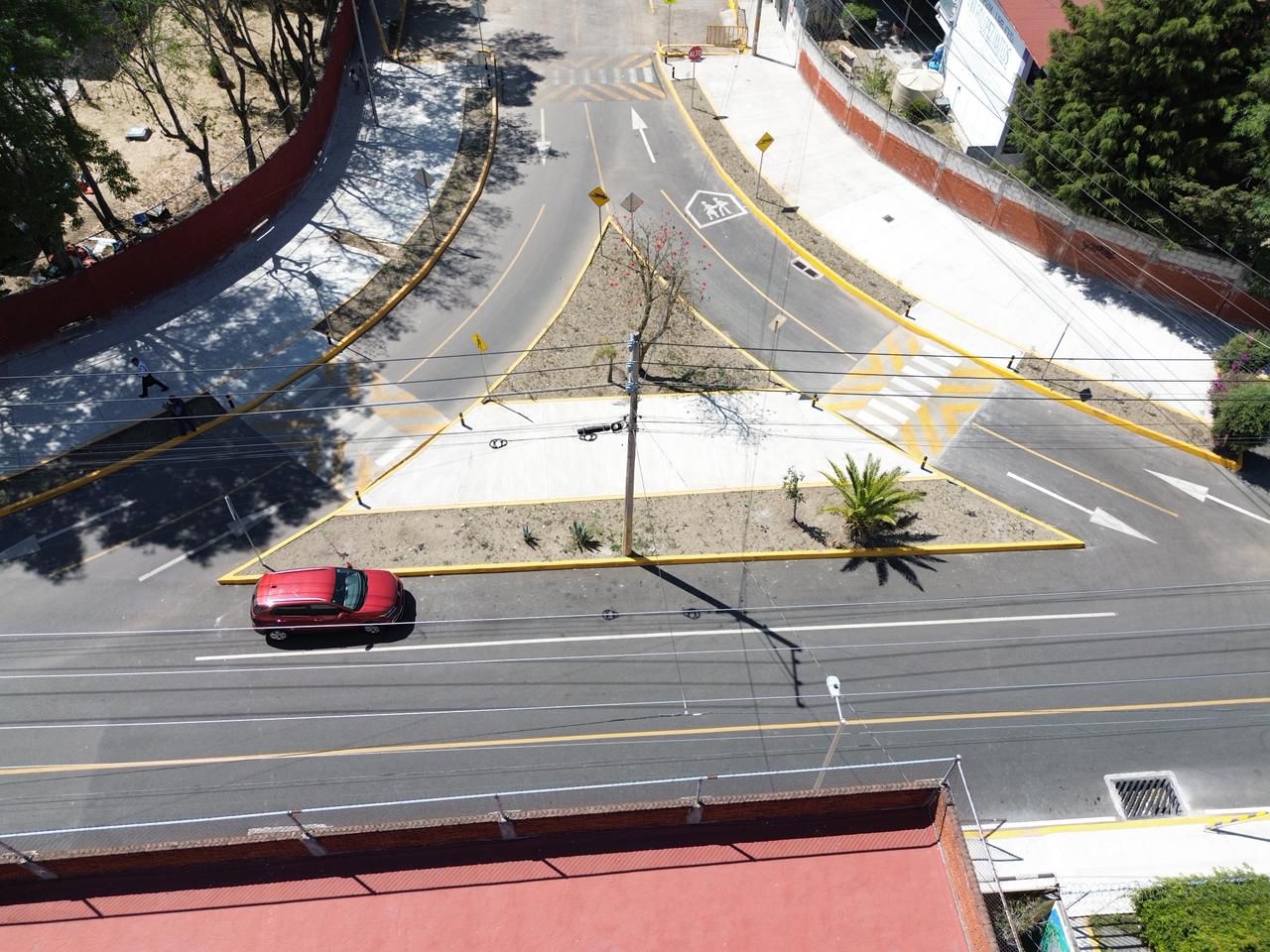 Entrega Pepe Chedraui rehabilitación vial en unidad habitacional Fovissste San Roque