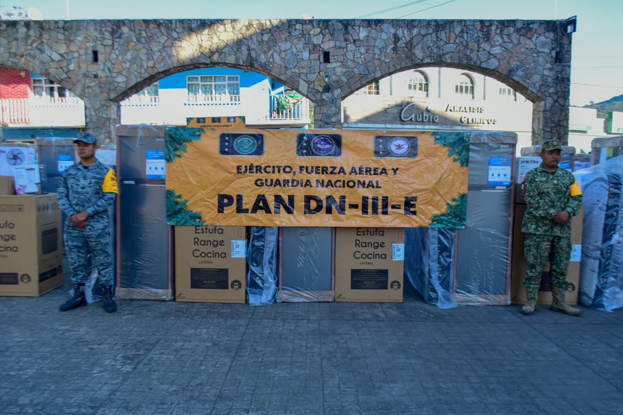 Entrega gobierno de México más de 6 mil apoyos por tormenta Jerry en Puebla