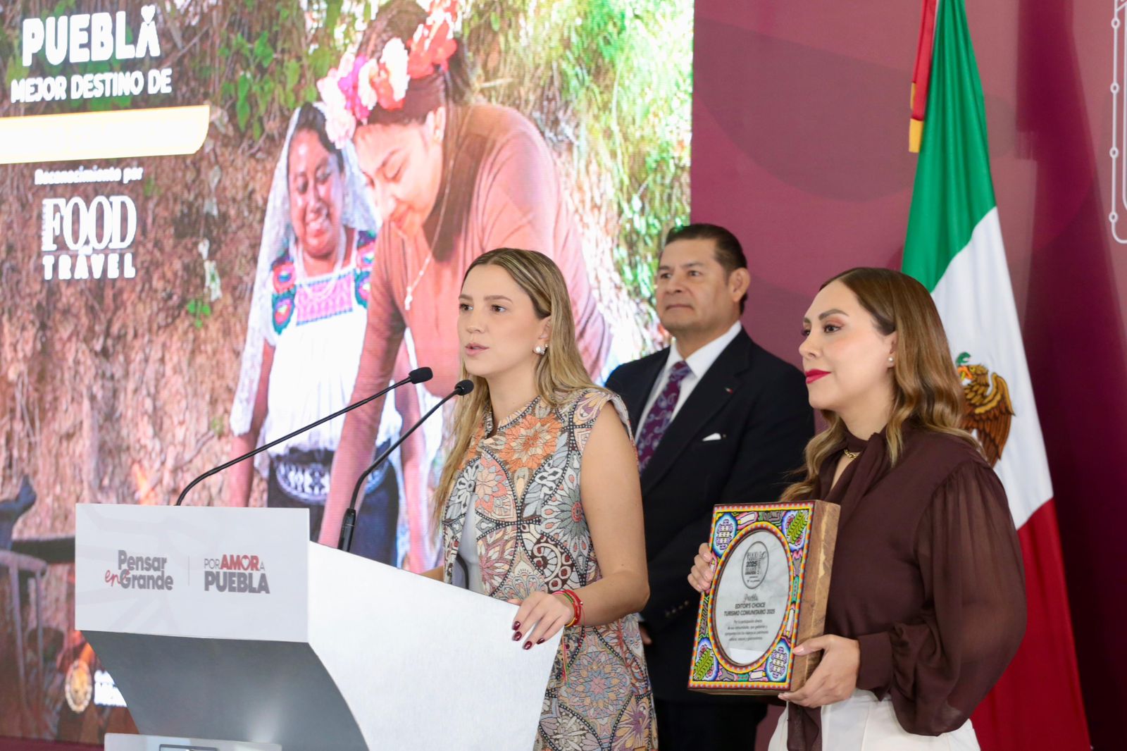 Espera Puebla casi un millón de turistas en Semana Santa