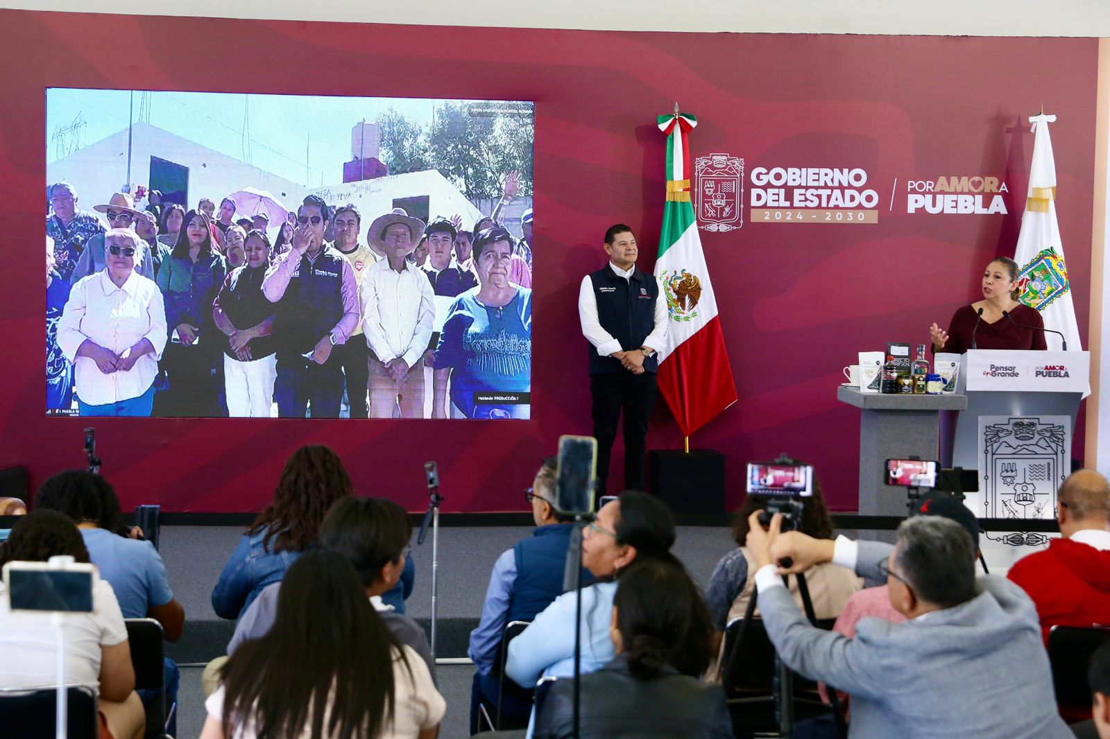 Armenta: avanza combate a la pobreza con aplicación transparente de recursos